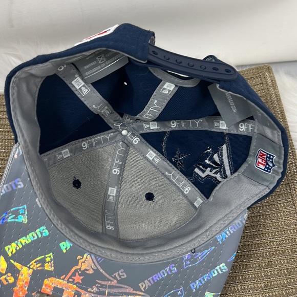 New Era NFL New England Patriots 9fifty Original Fit Snapback Hat Accessories - Picture 7 of 9